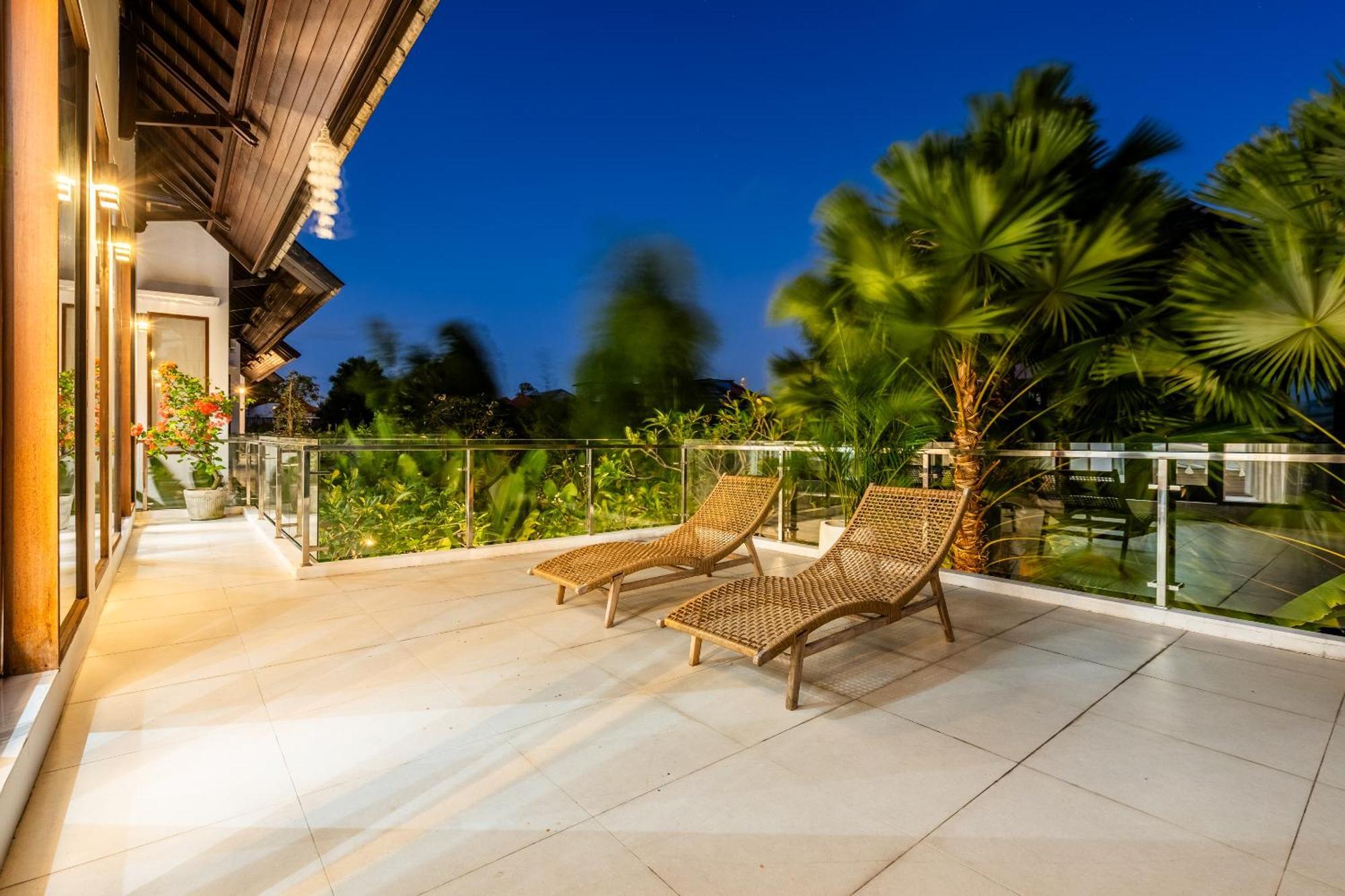 Villa Sun Lila By Jb Villas Семиньяк Экстерьер фото
